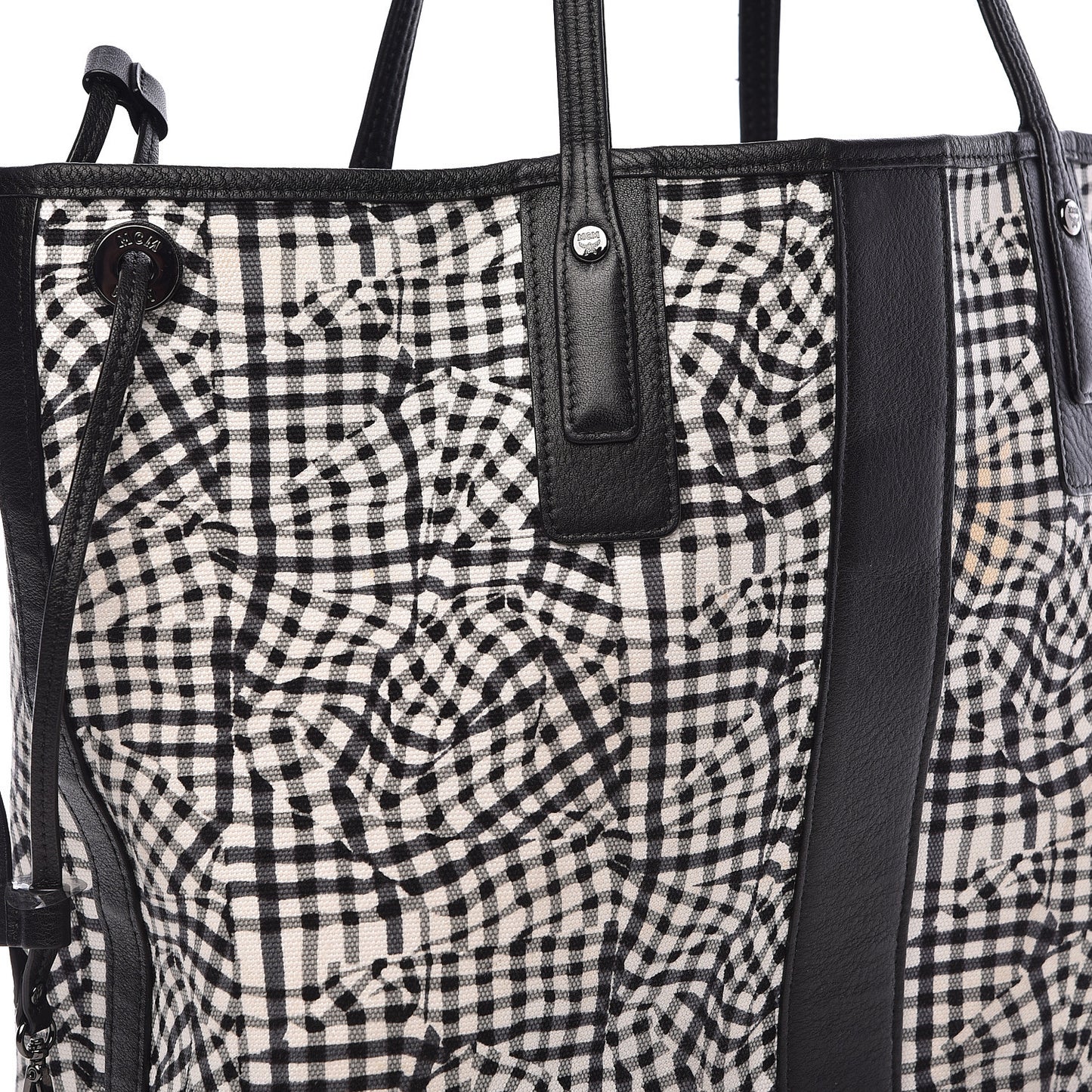 Visetos Medium Liz Reversible Shopper Tote Black