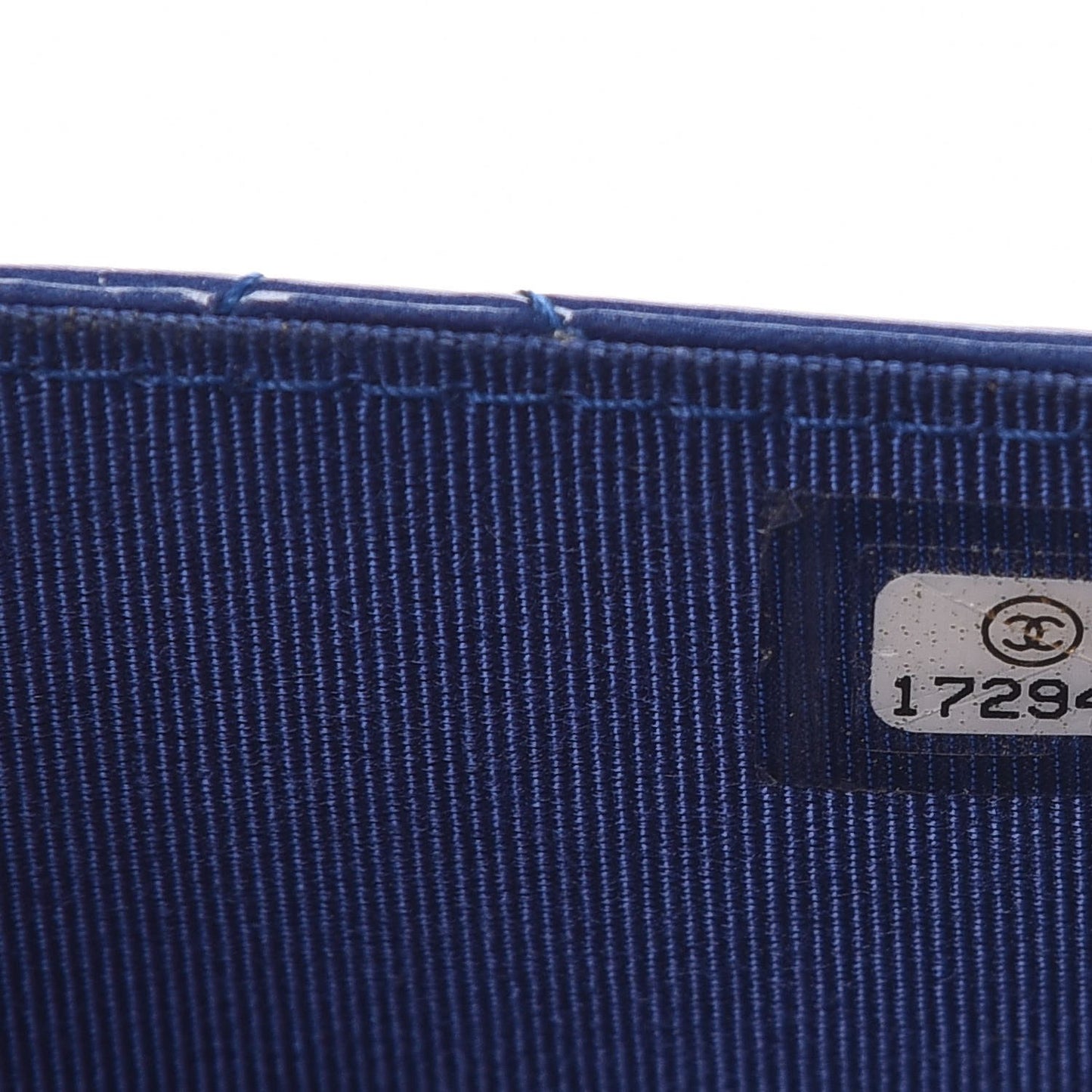 Patent Quilted Wallet On Chain WOC Blue