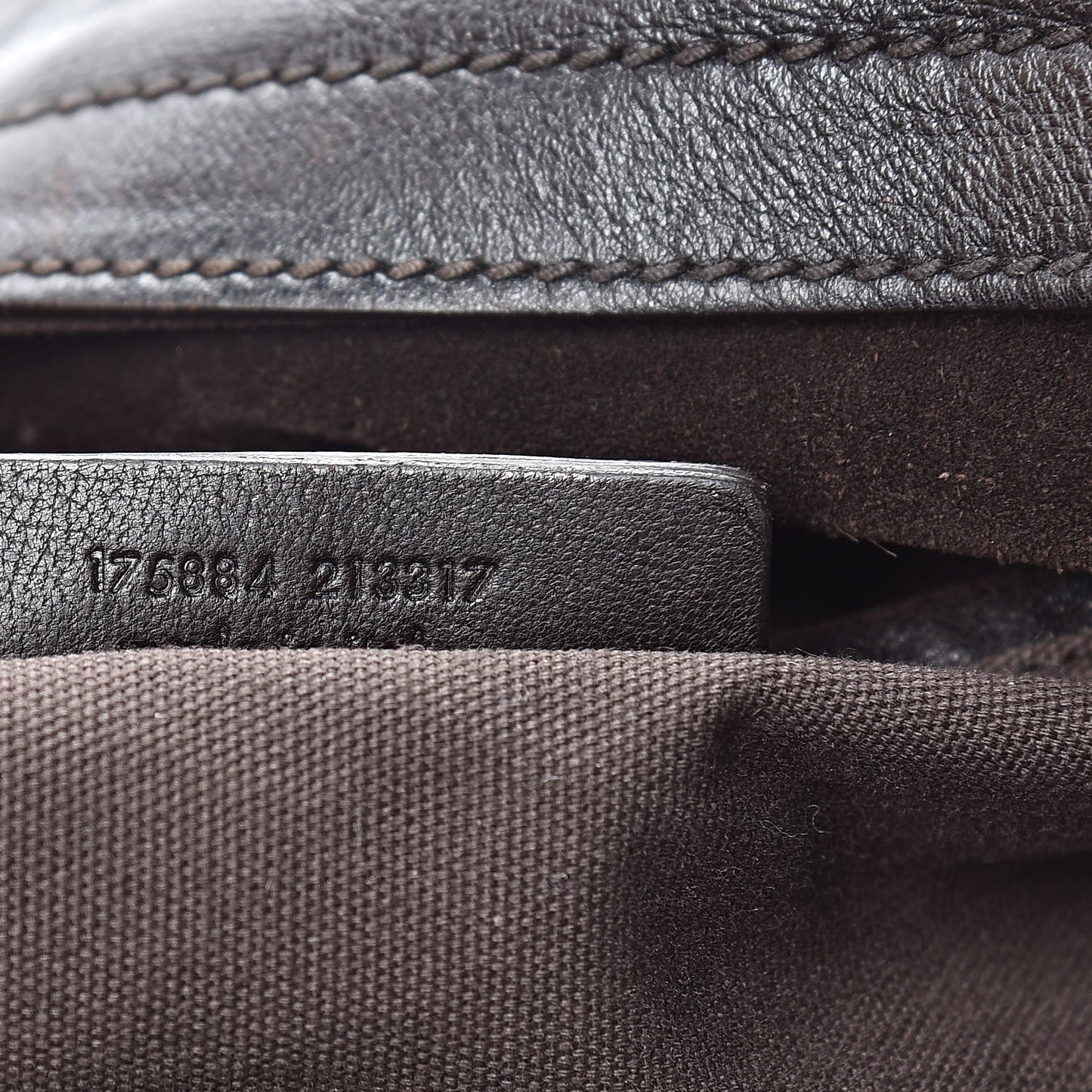 Calfskin Medium Downtown Brown