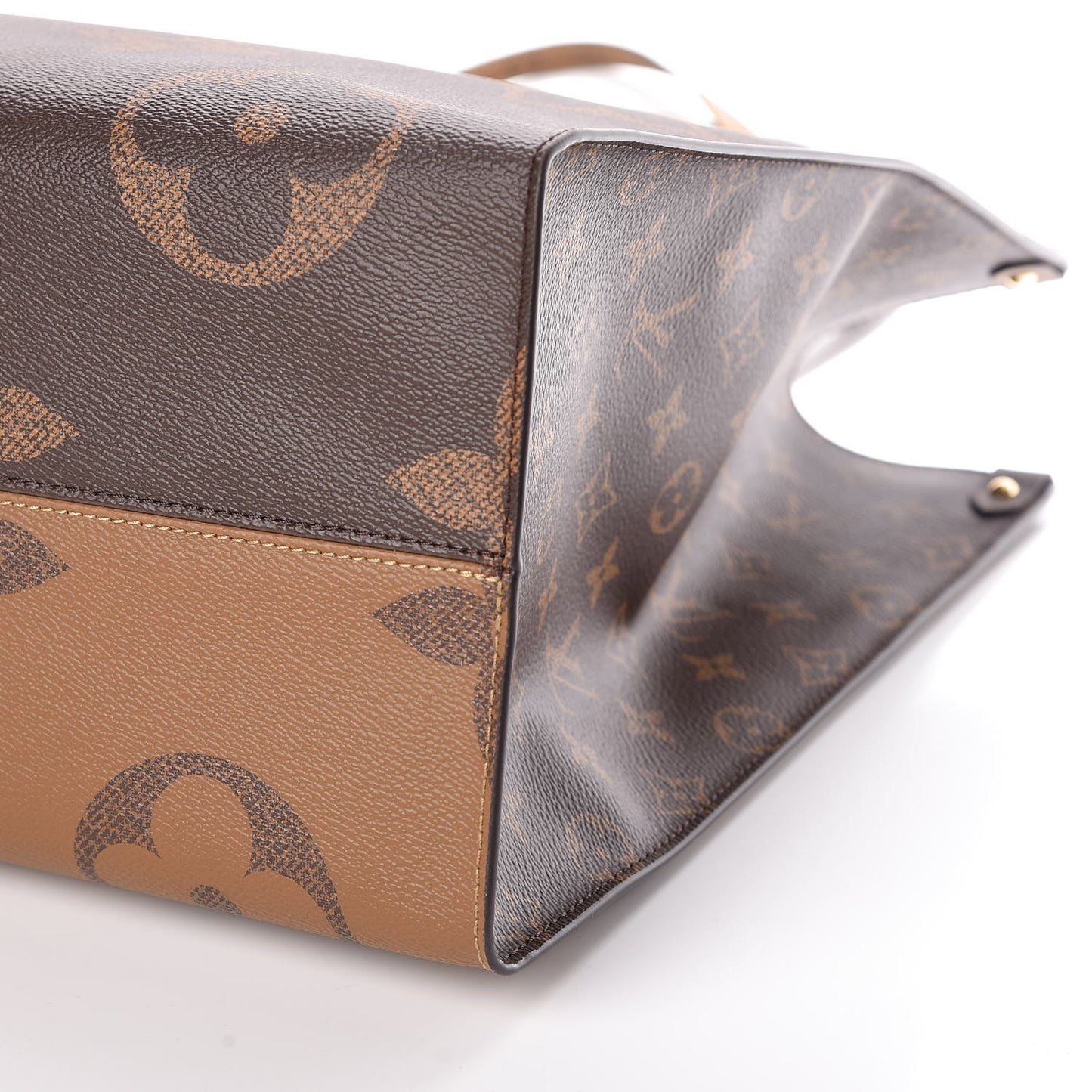 Reverse Monogram Giant Onthego GM