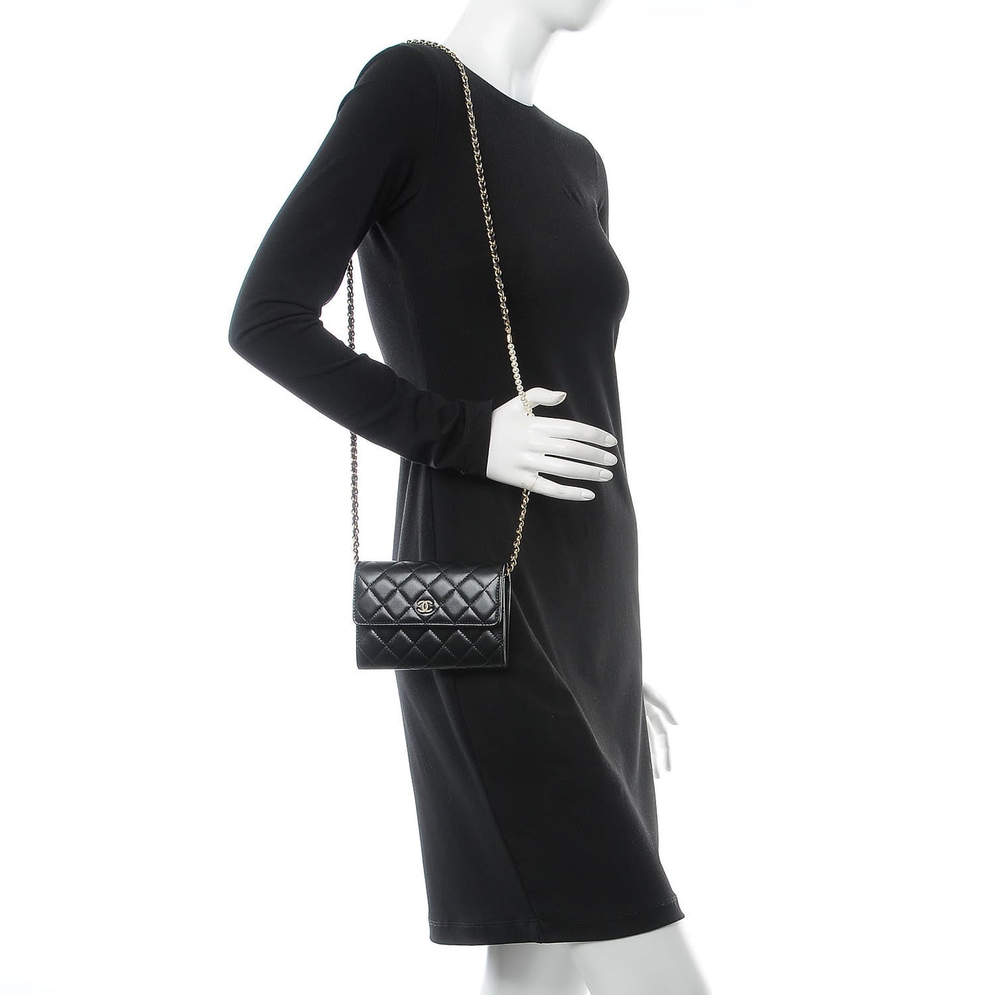 Lambskin Quilted Small Clutch With Pearl Chain Black
