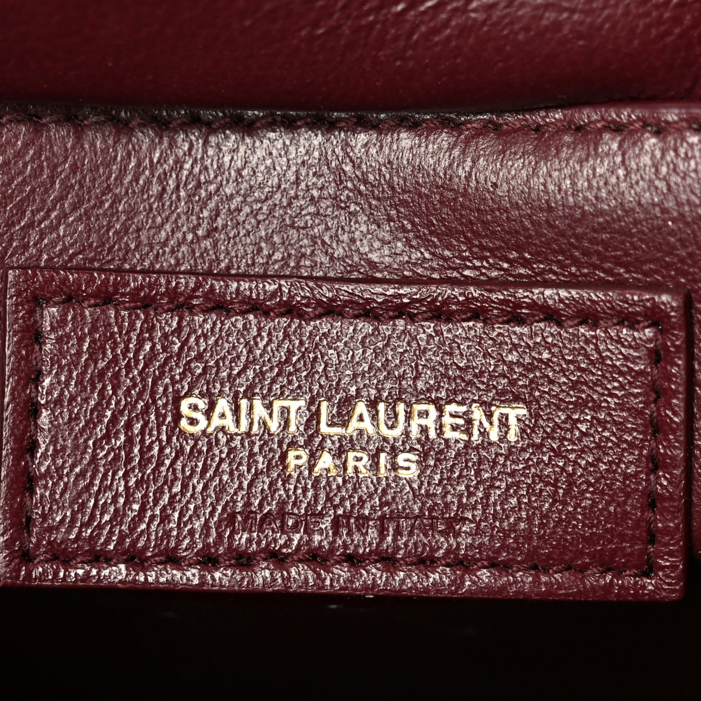 Grain de Poudre Medium Classic Monogram Cassandra Top Handle Crema Soft Rouge Legion