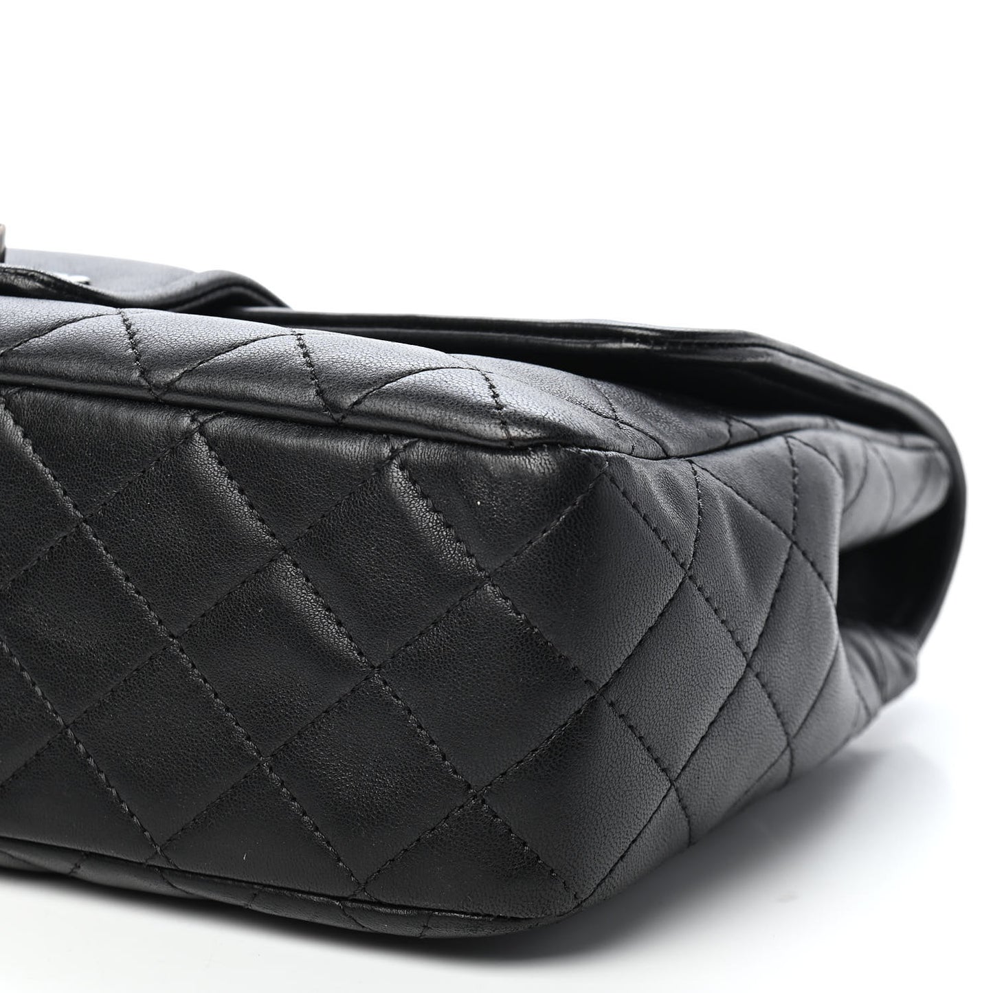 Lambskin Quilted Elementary Chic Flap Black