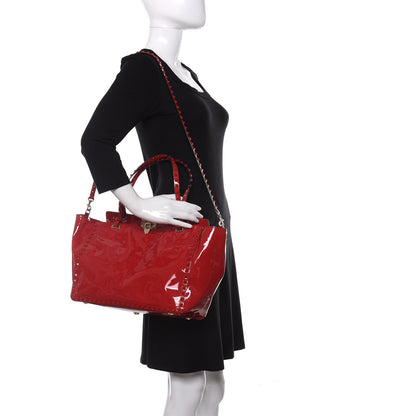 Valentino Garavani Patent Monochrome Medium Rockstud Tote Rosso Valentino 2 of 9