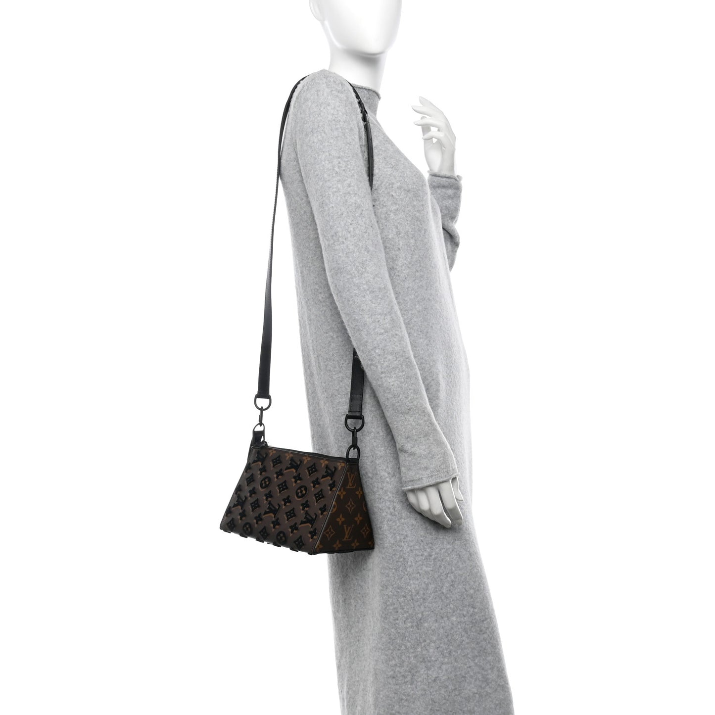 Monogram Tuffetage Triangle Messenger Black
