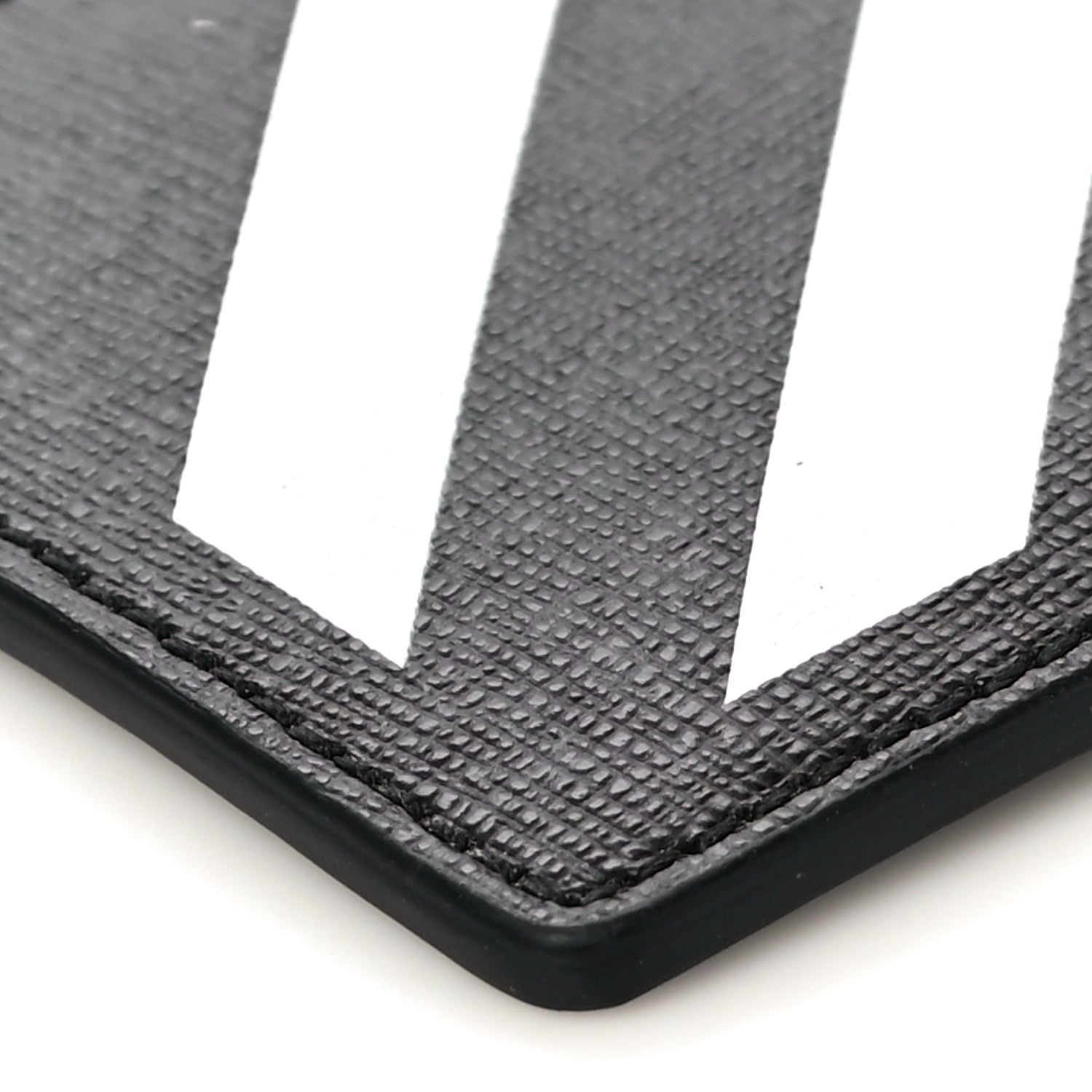Off-White Saffiano Striped Diag Card Case Black White 8 of 9
