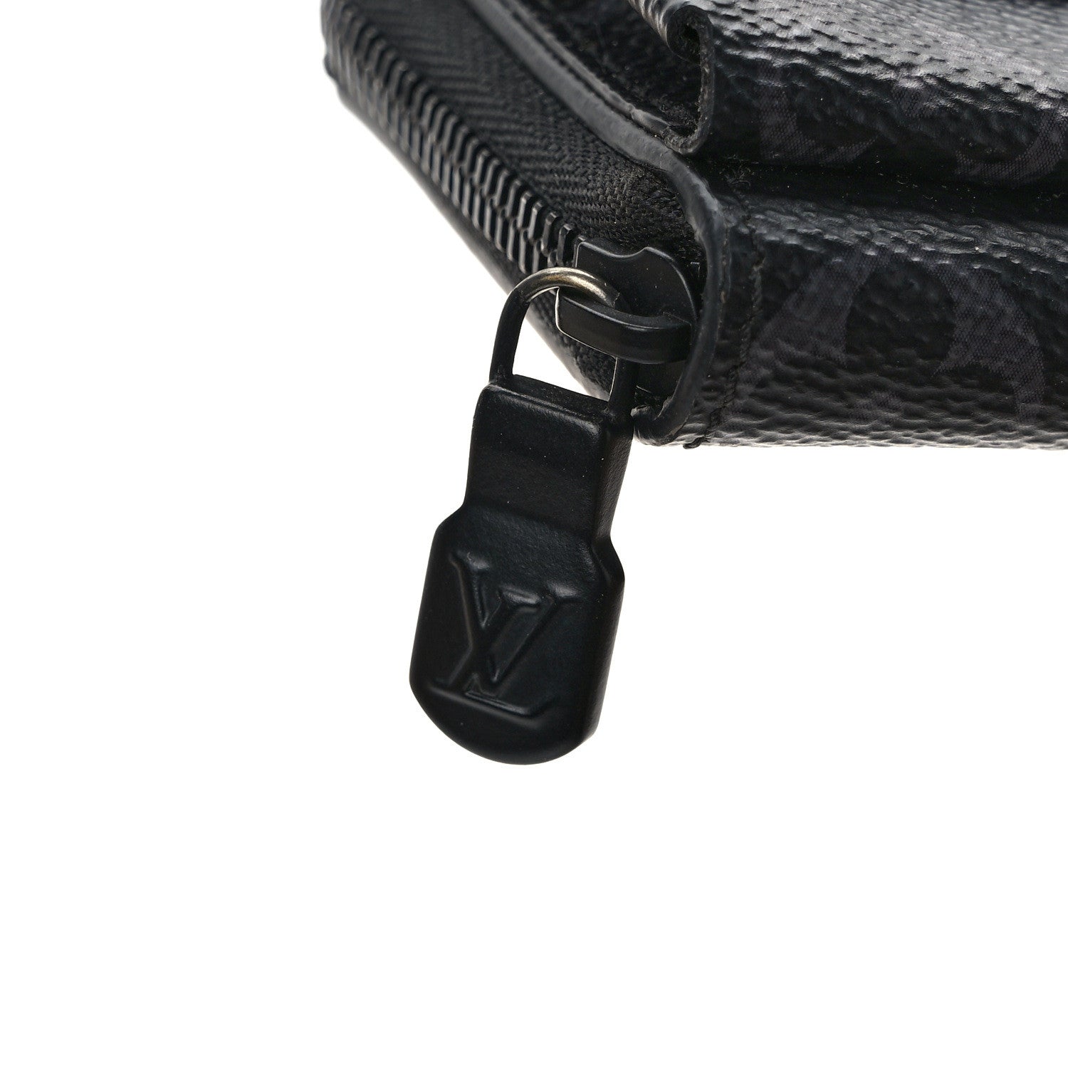 Louis Vuitton Monogram Eclipse Zipped Organizer 9 of 10