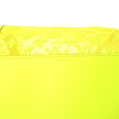 Louis Vuitton Monogram Fluo See Through Keepall Bandouliere 50 Yellow 11 of 15