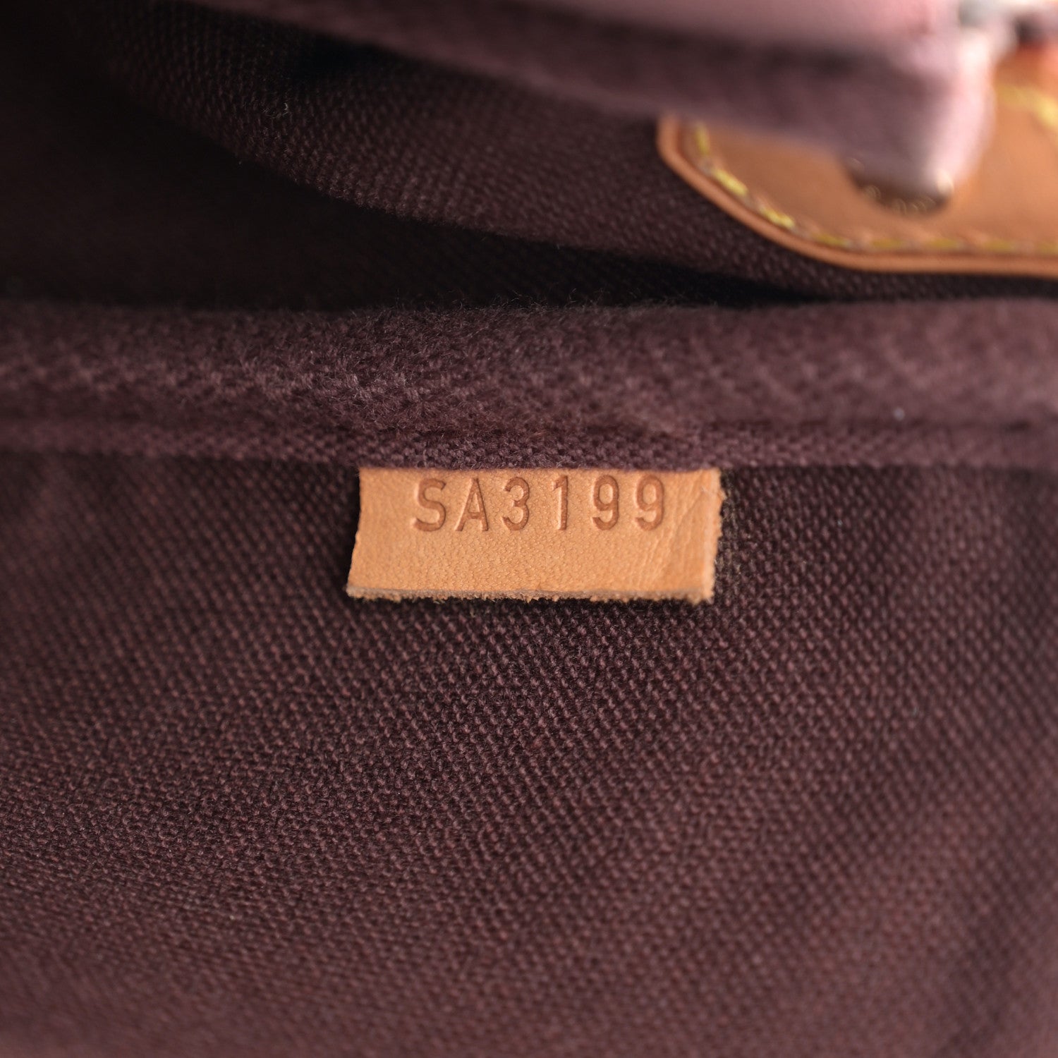 Louis Vuitton Monogram Favorite MM 7 of 13