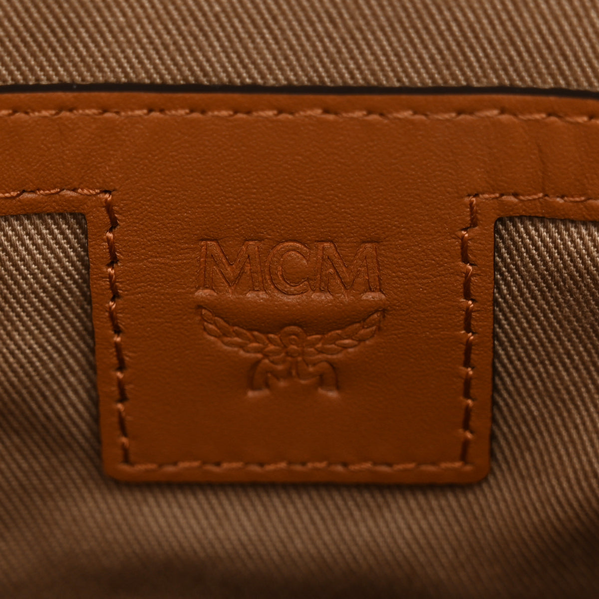 Visetos Monogram Small Aren Crossbody Cognac