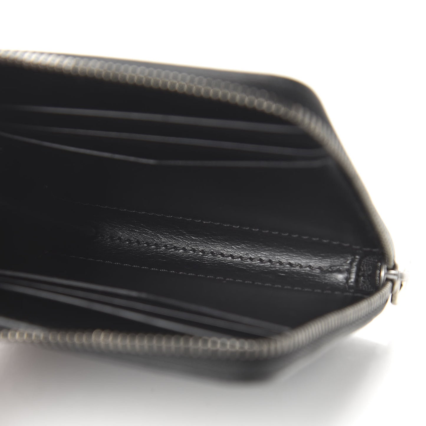 Calfskin Gravity Logo Print Zip Wallet Black