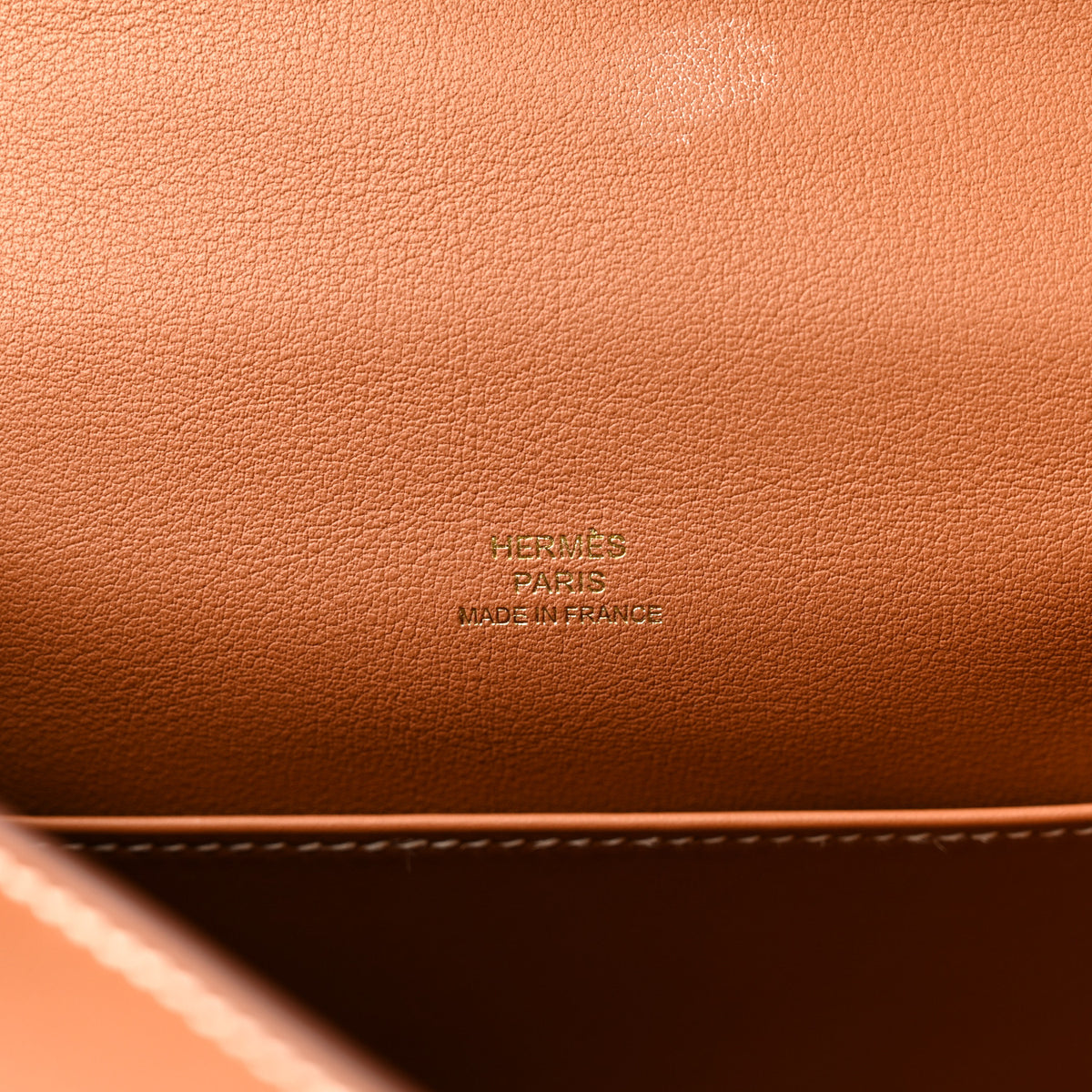 Swift Kelly Pochette Clutch Gold