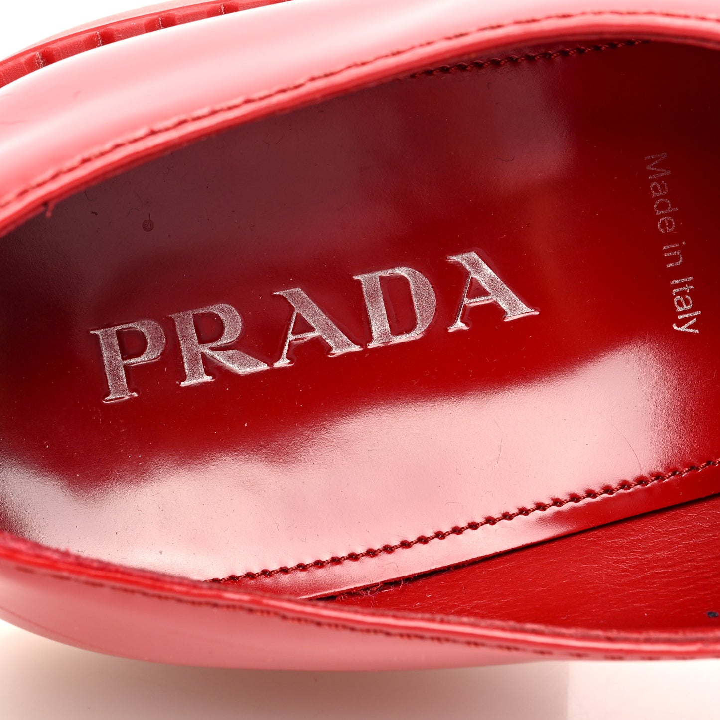 Spazzolato Metal Triangle Logo Mens 35mm Loafers 11 Scarlatto