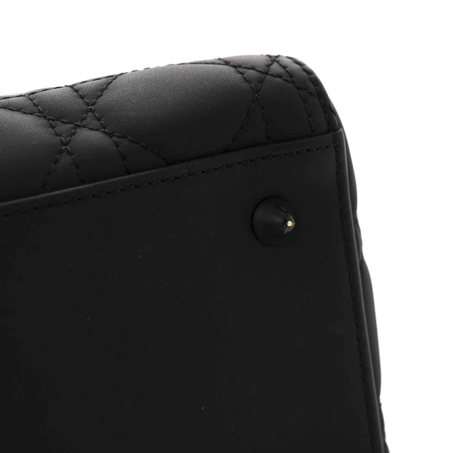 Ultra Matte Calfskin Cannage Medium Lady Dior Black