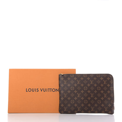 Louis Vuitton Monogram Etui Voyage MM Pouch 10 of 10