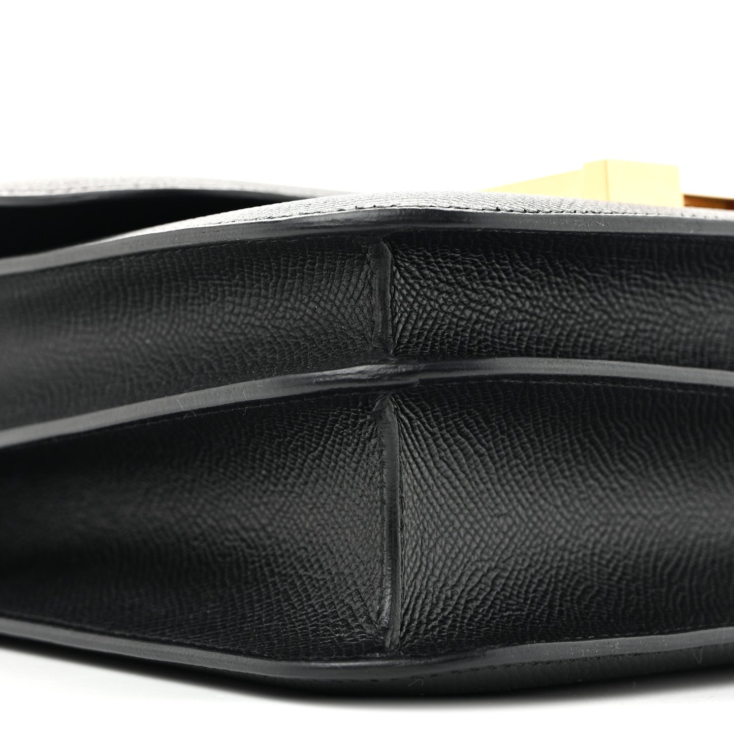 Epsom Constance 24 Black