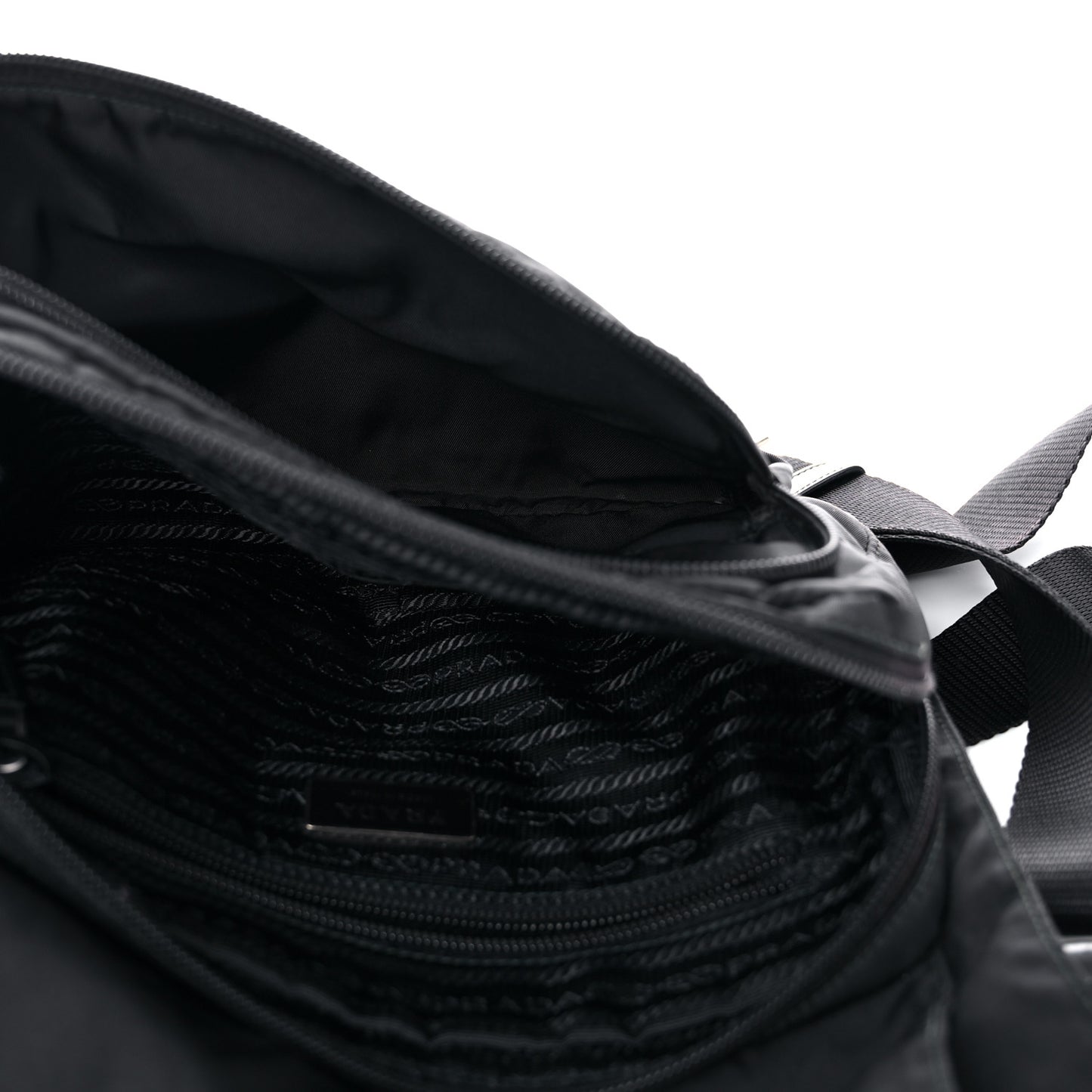 Nylon Messenger Bag Black