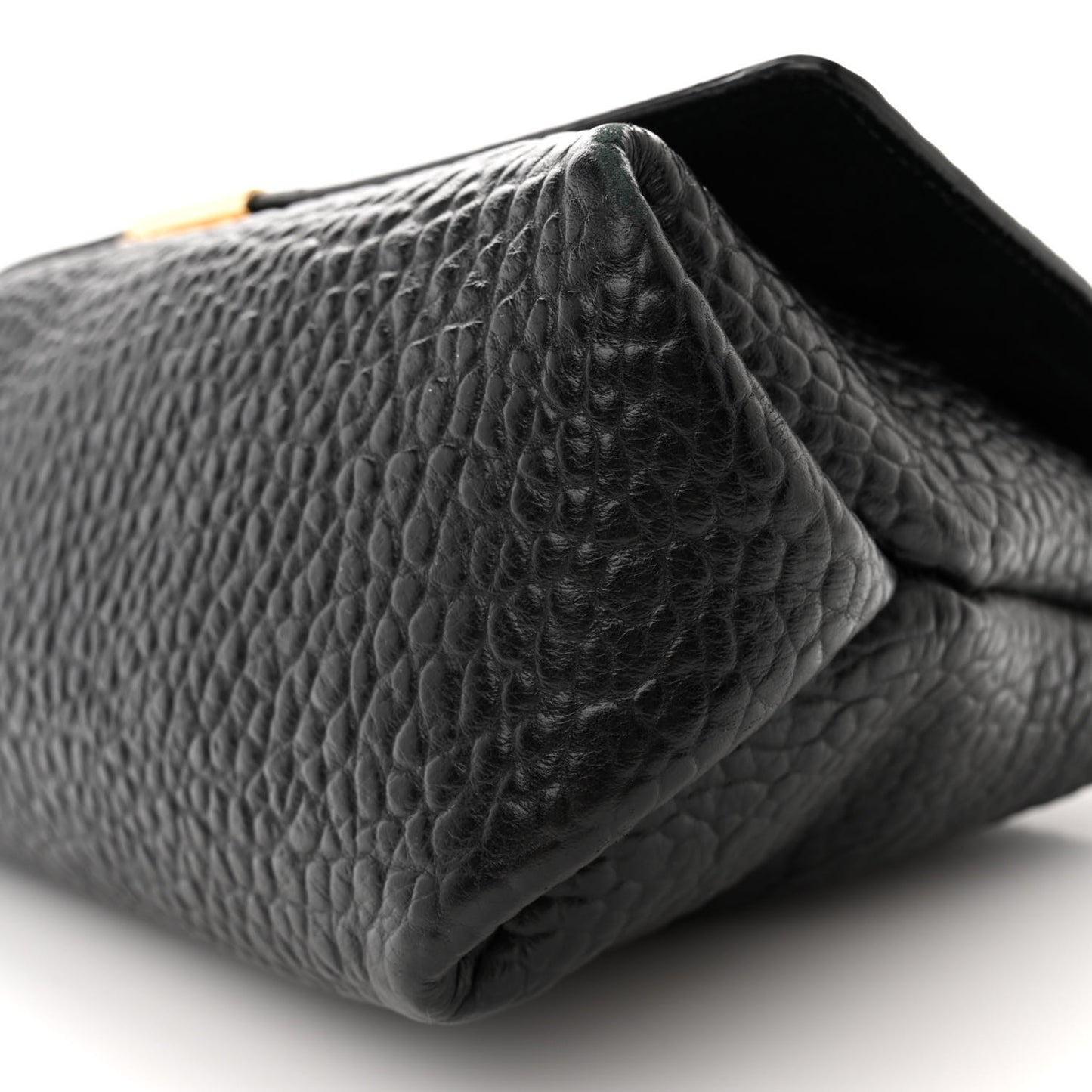 Signature Grain Large Mildenhall Shoulder Bag Black