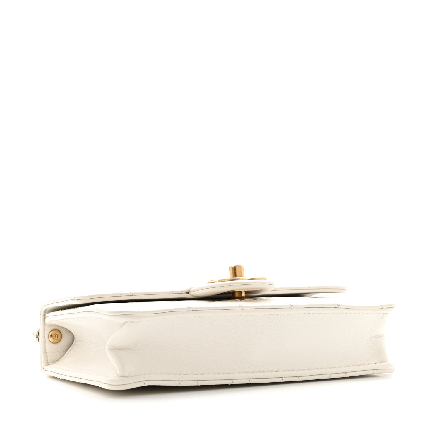 Lambskin Quilted Small Chic Pearls Flap White