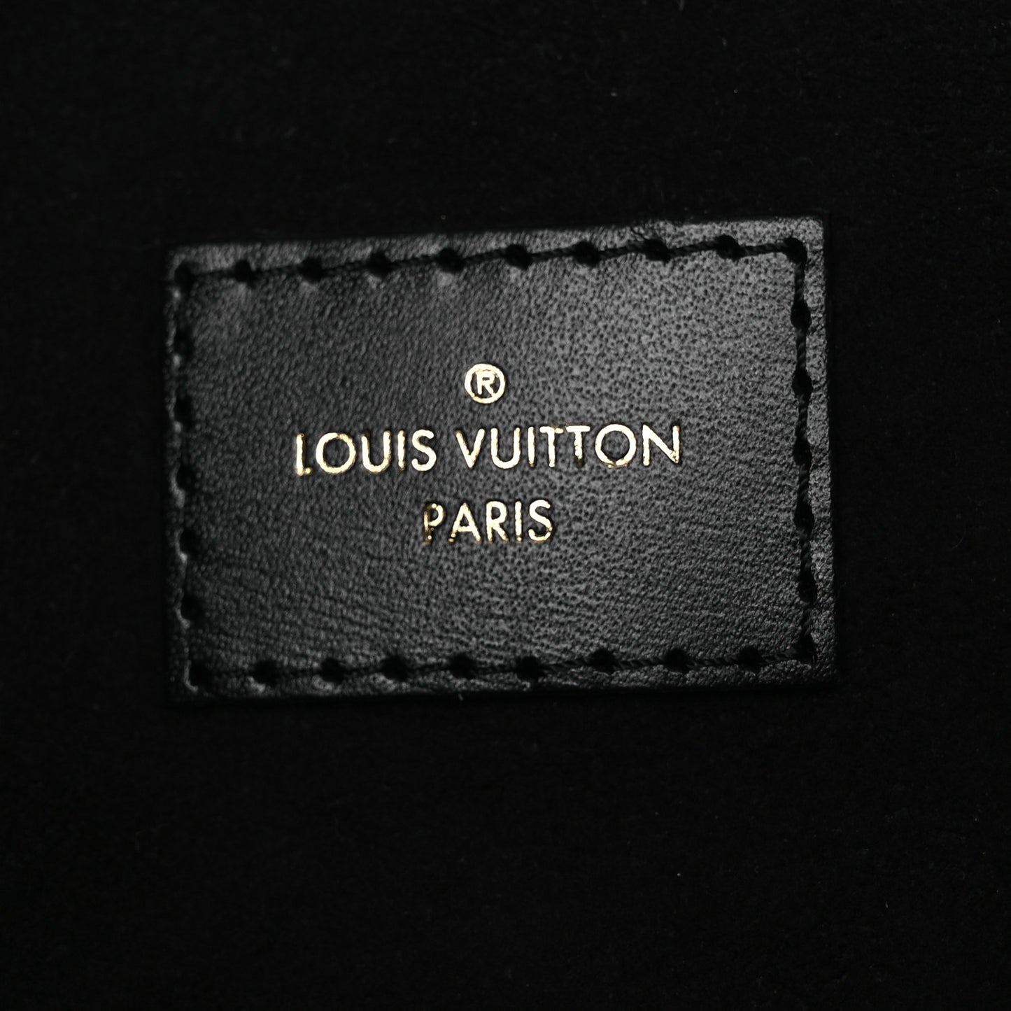 Reverse Monogram Pochette Metis