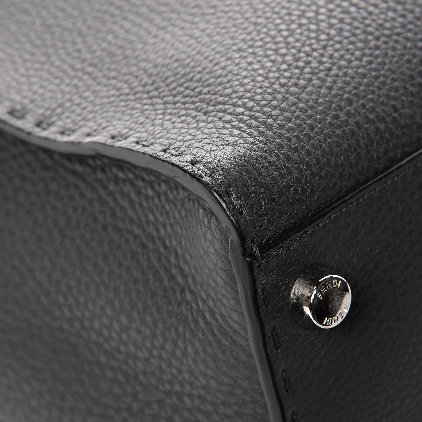 Cuoio Romano Selleria Monster Eyes Large Peekaboo Iconic Fit Satchel Asfalto