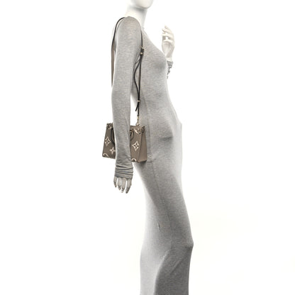 Louis Vuitton Empreinte Monogram Giant Onthego BB Tourterelle Creme 2 of 9