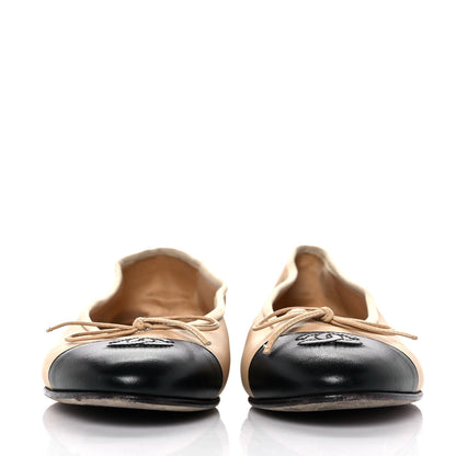 Chanel Lambskin Cap Toe CC Ballerina Flats 38.5 Beige Black 2 of 8