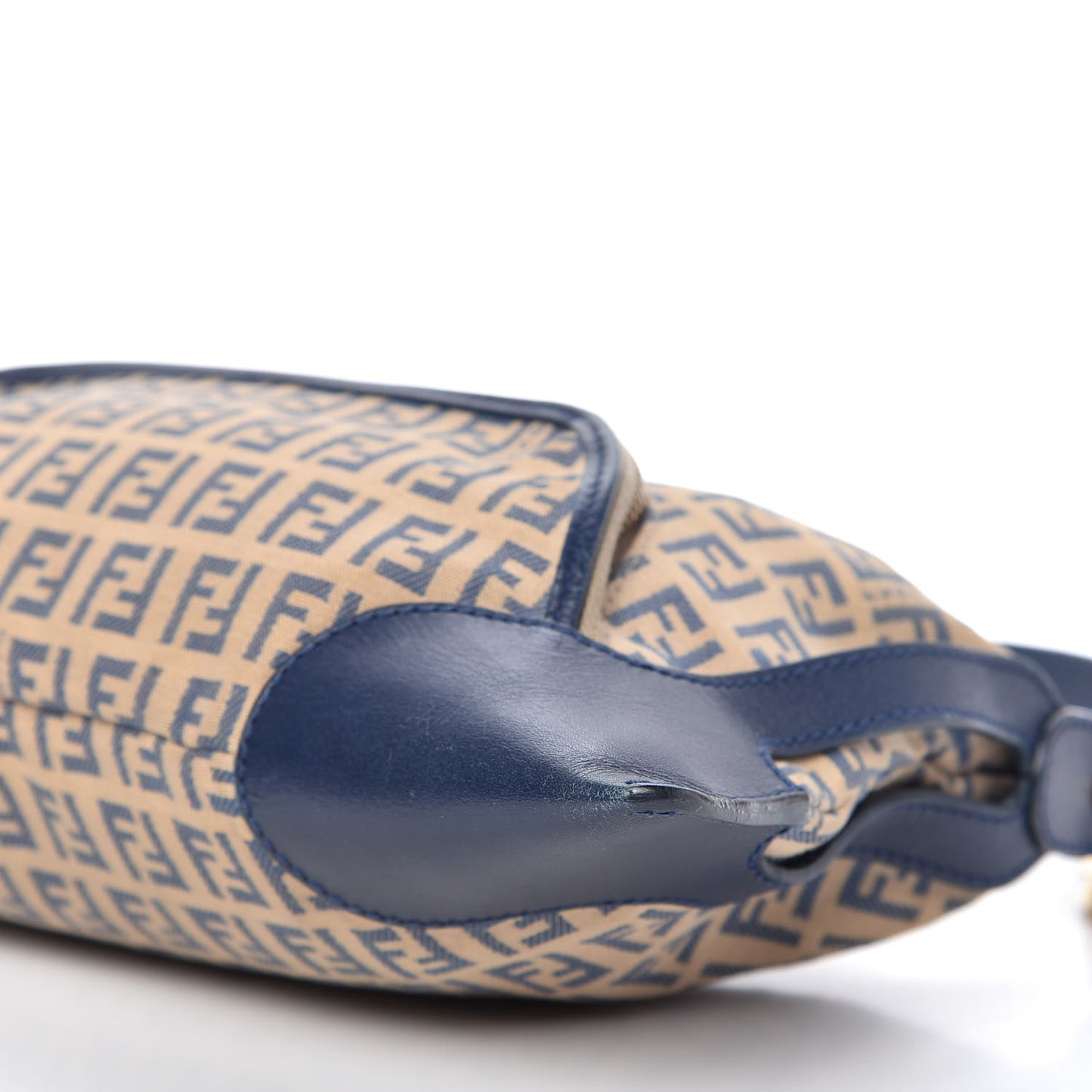 ENDI Zucchino Vitello Small Chef Pocket Shoulder Bag Beige Azzurro Blue