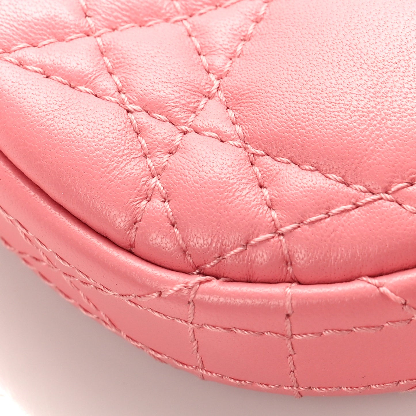 Lambskin Mini Cannage Round Caro Crossbody Pouch Peach Blossom Pink