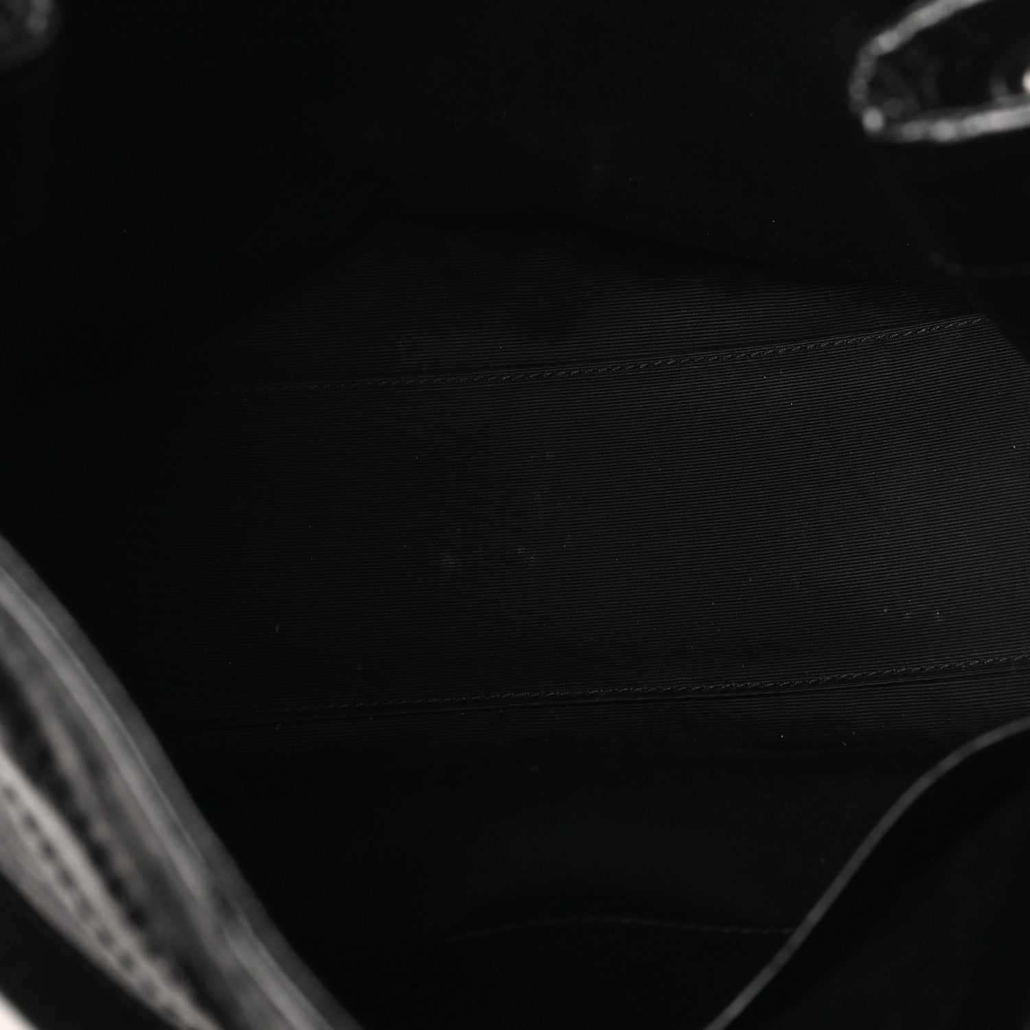 Saint Laurent Crinkled Calfskin Matelasse Monogram Medium Niki Shopper Tote Black 7 of 10