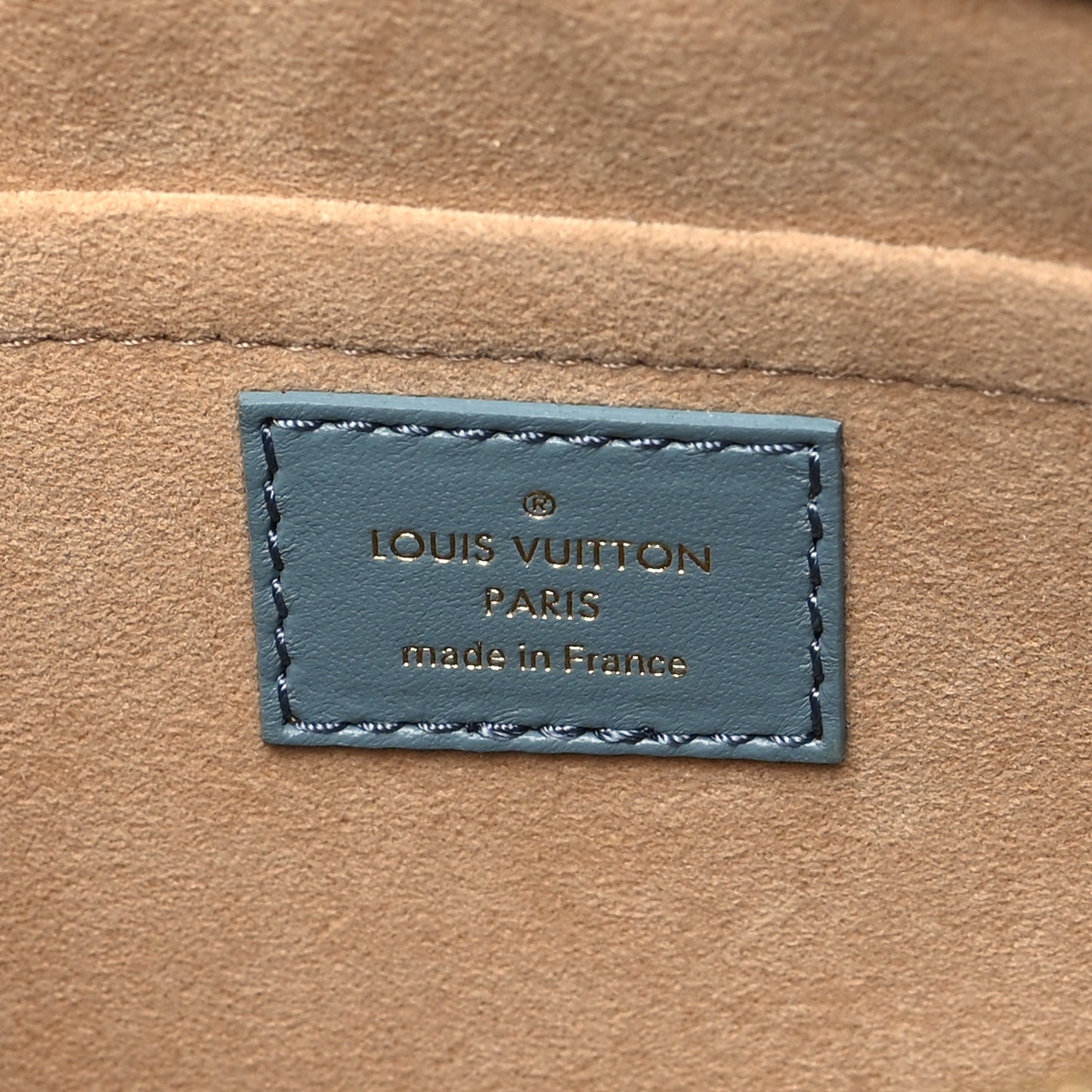Lambskin Damier Quilt Troca PM Glacier