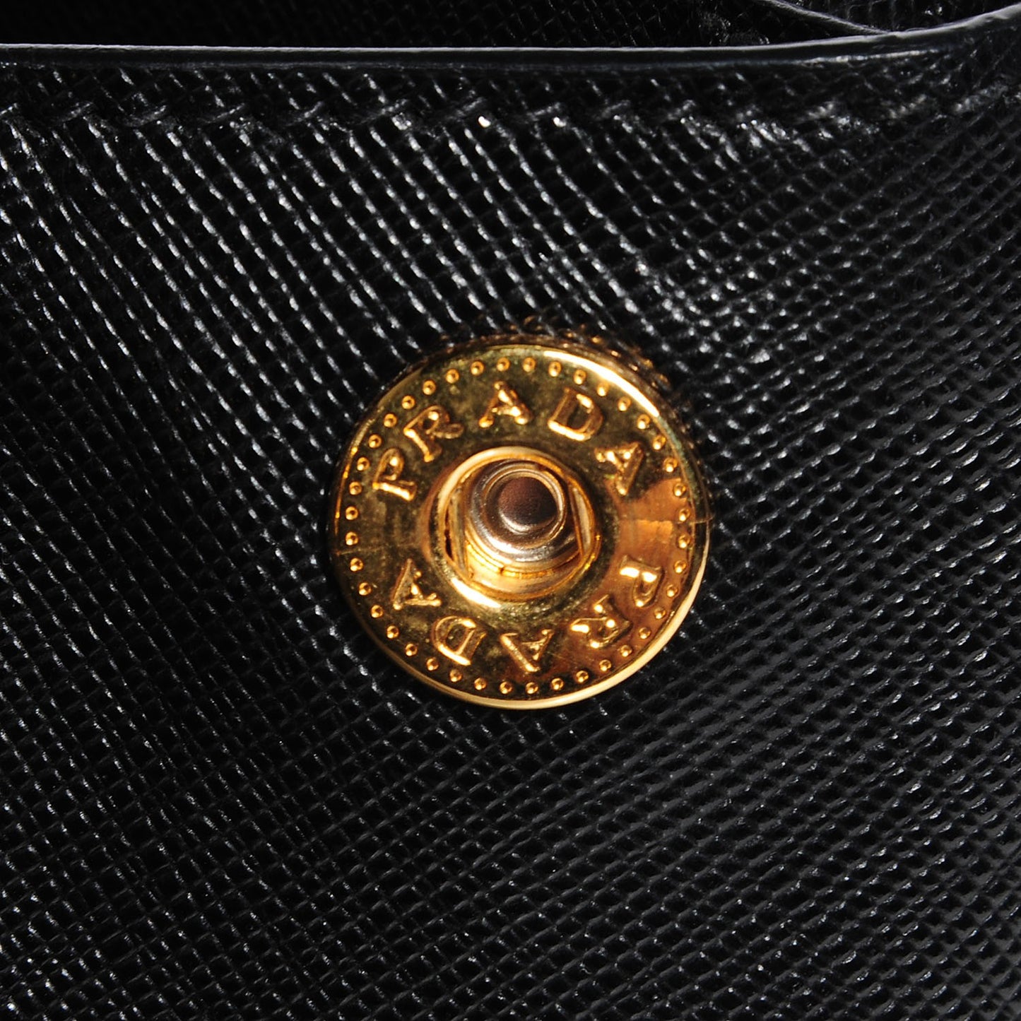 Saffiano Lux Medium Double Zip Tote Nero Black