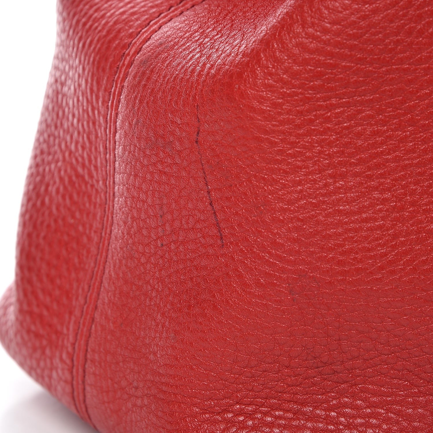 Gucci Pebbled Calfskin Medium Soho Chain Shoulder Bag Tabasco Red 14 of 17