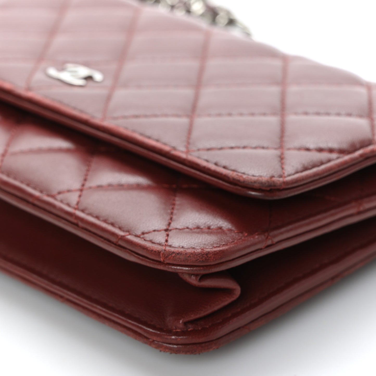Lambskin Quilted Wallet On Chain WOC Burgundy