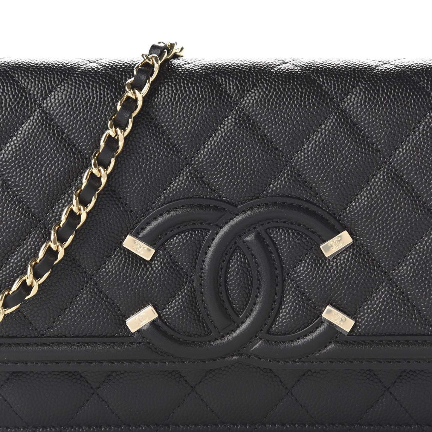 Caviar Quilted CC Filigree Wallet On Chain WOC Black