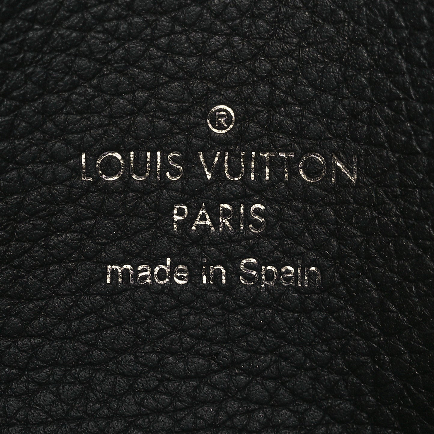 Calfskin My Lockme Chain Pochette Black