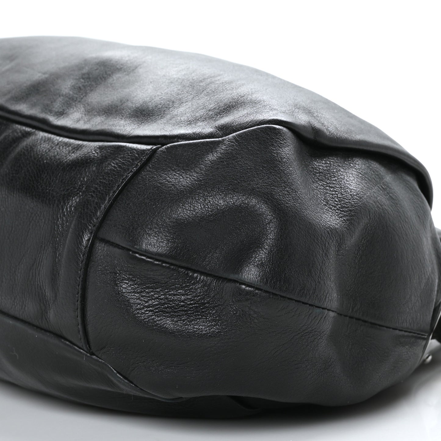 Vitello Daino Shoulder Bag Black