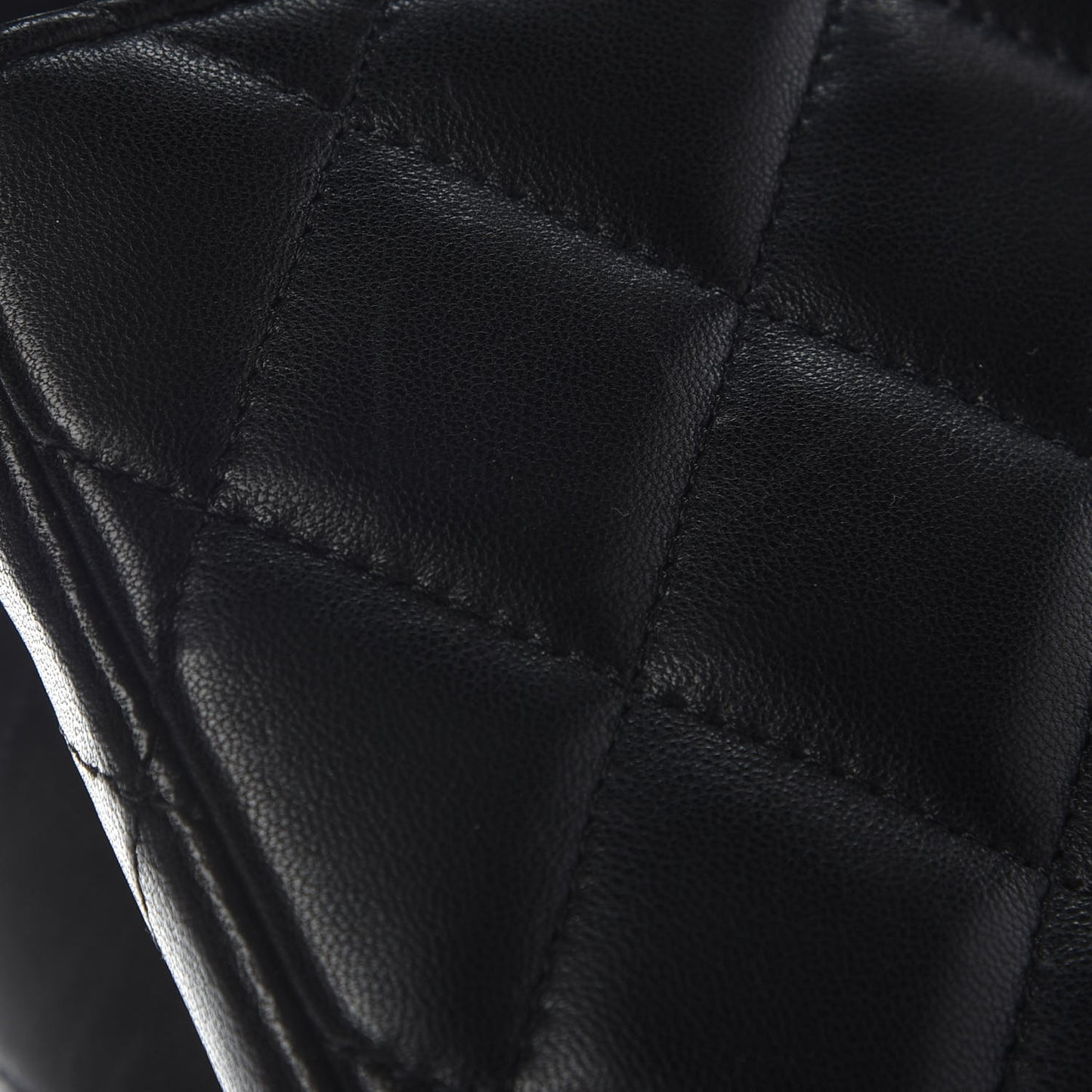 Lambskin Quilted Jumbo Single Flap Black
