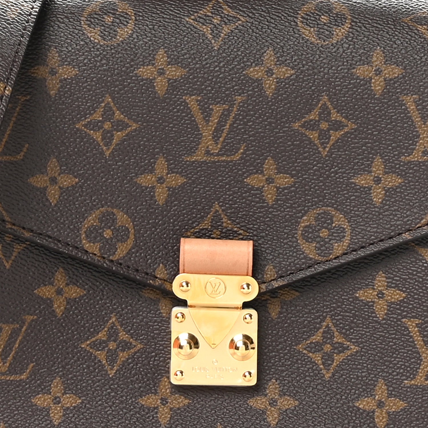 Louis Vuitton Monogram Pochette Metis 8 of 11