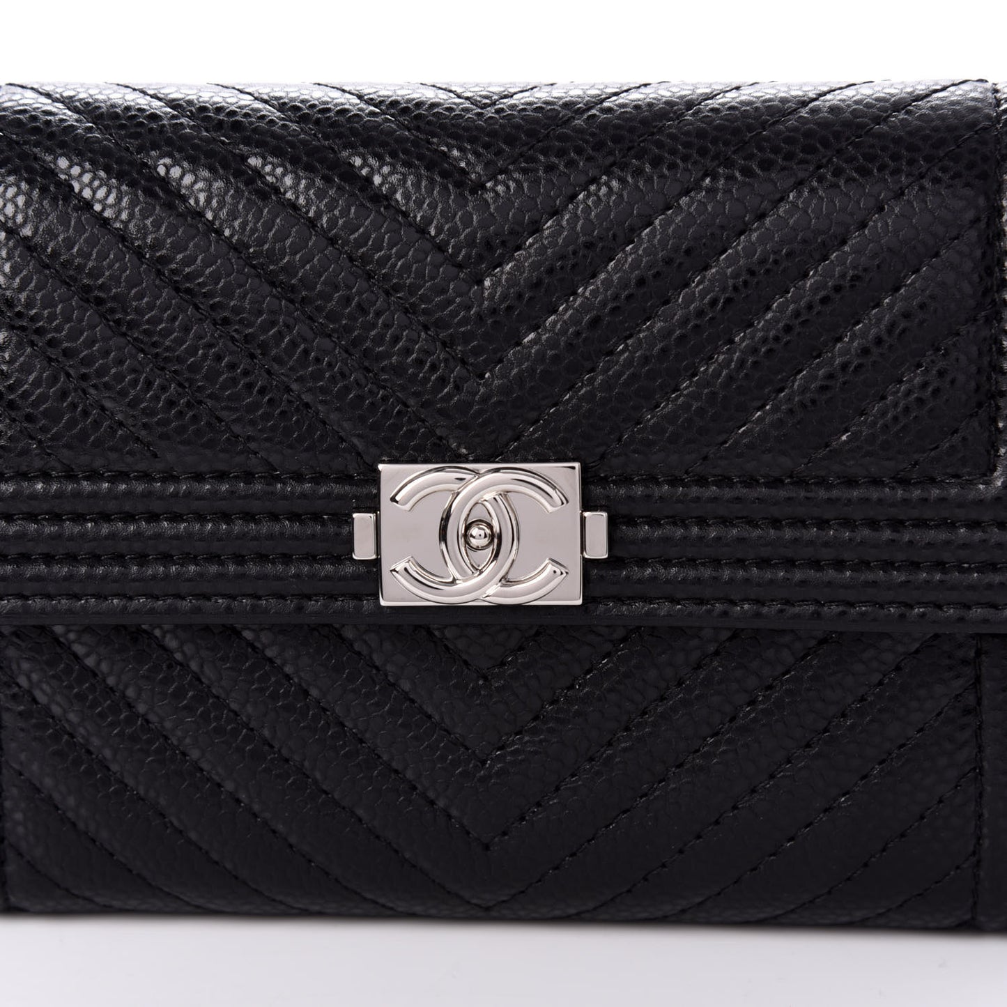 Caviar Chevron Quilted Medium Boy Flap Wallet Black