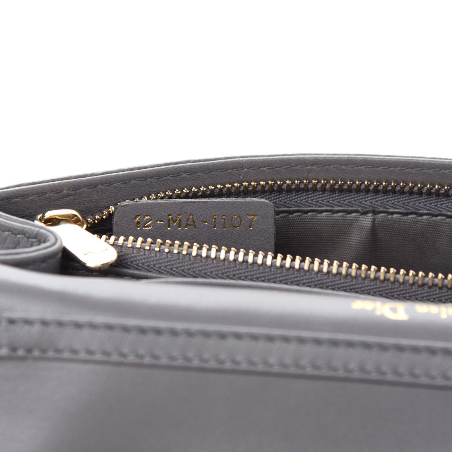 Grained Calfskin Diorama Wallet on Chain Pouch Gris
