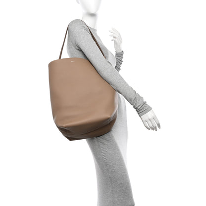 The Row Grained Calfskin Large N/S Park Tote Dark Taupe 2 of 10