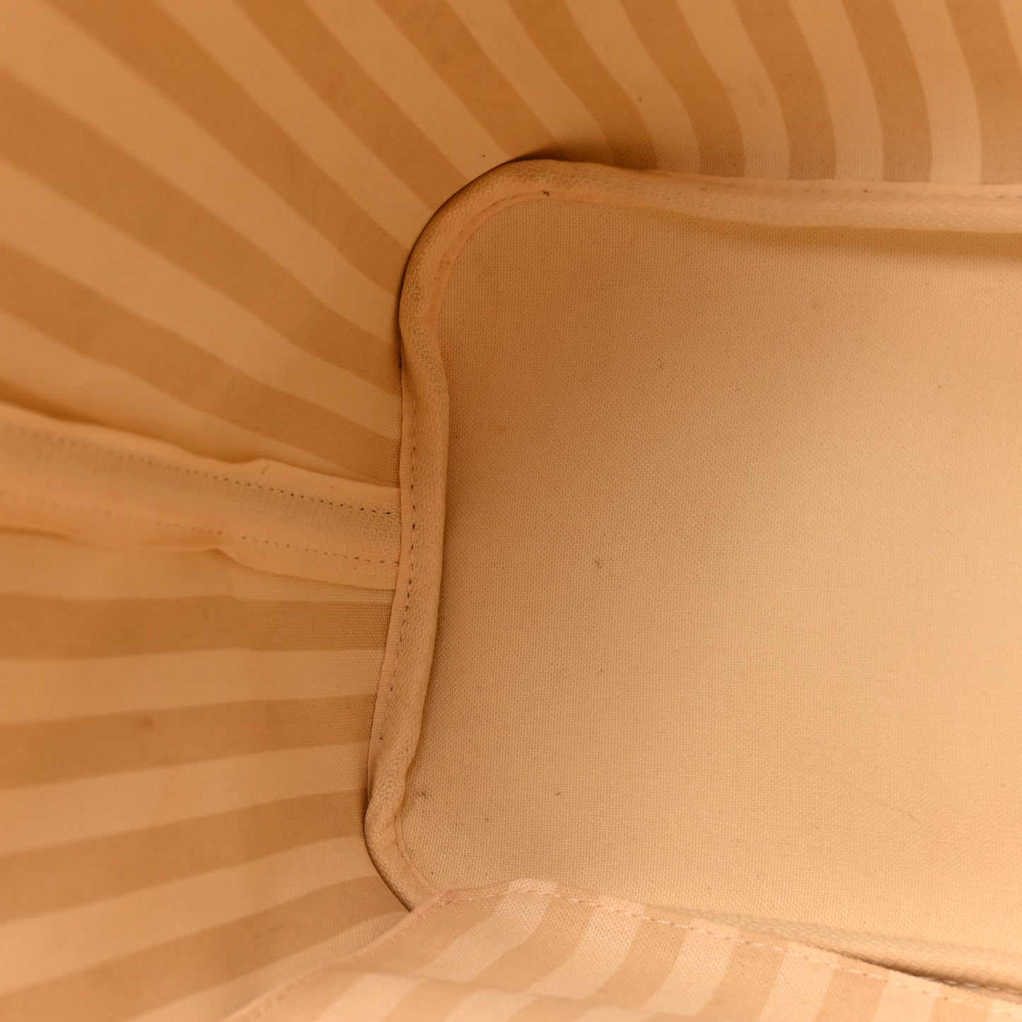 Monogram Rayures Neverfull MM