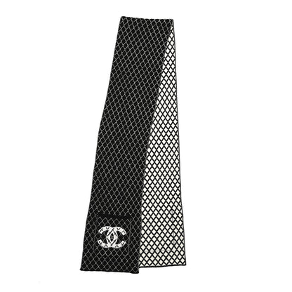 Chanel Cashmere CC Pocket Scarf Black White 2 of 4