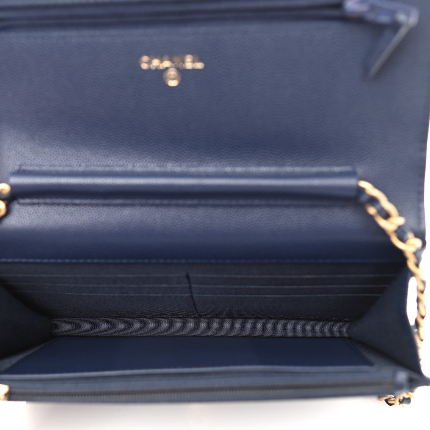 Caviar Quilted Chain Handle Round Wallet On Chain WOC Navy