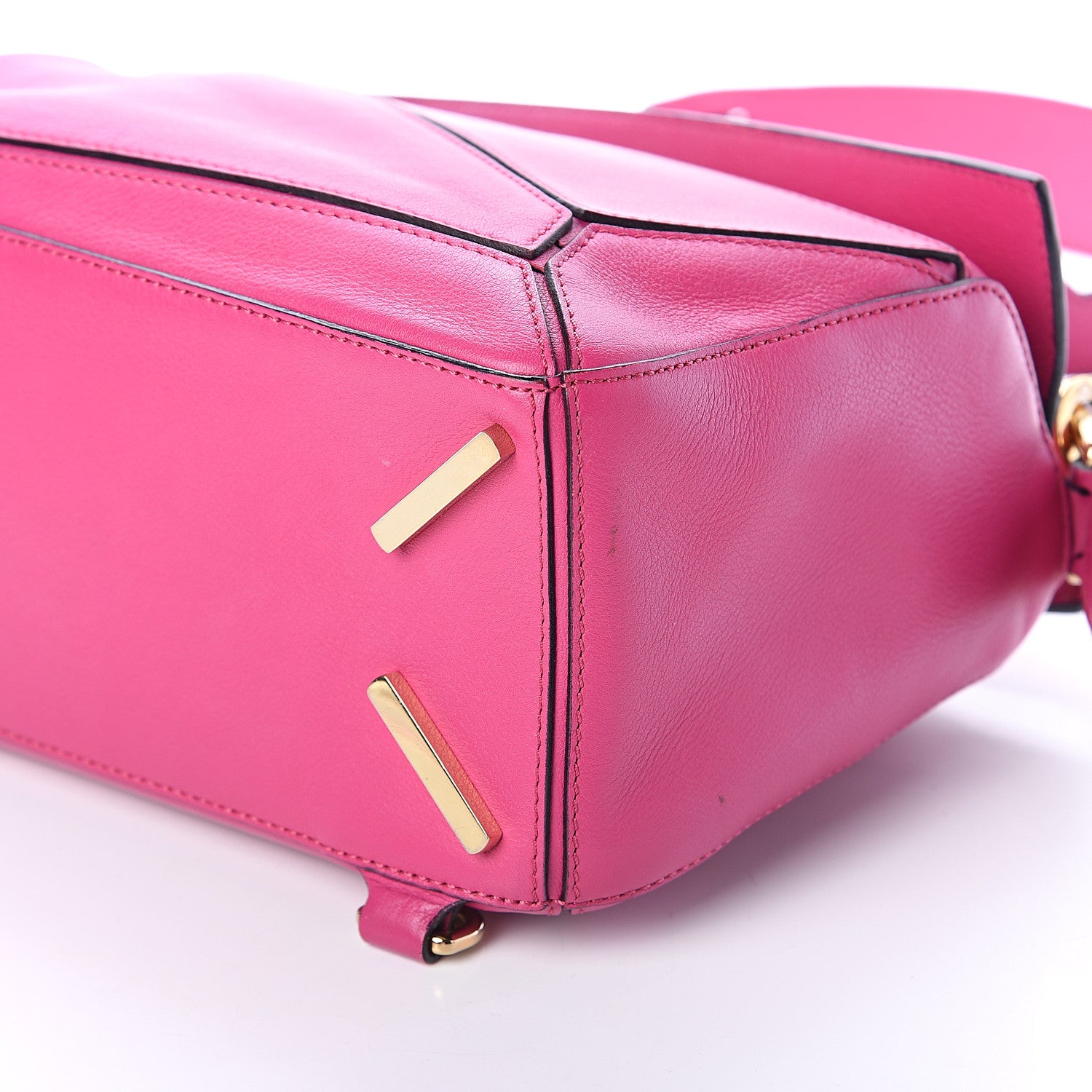 Loewe Calfskin Small Puzzle Bag Fuchsia 8 of 8