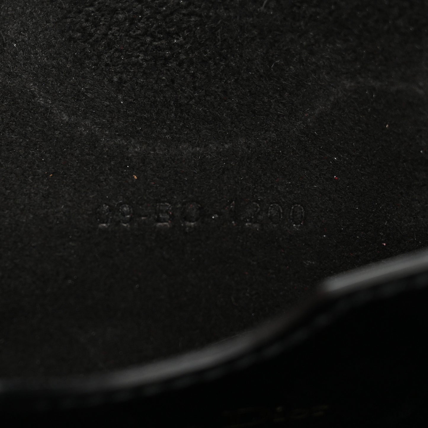 Box Calfskin Large Bobby Flap Black