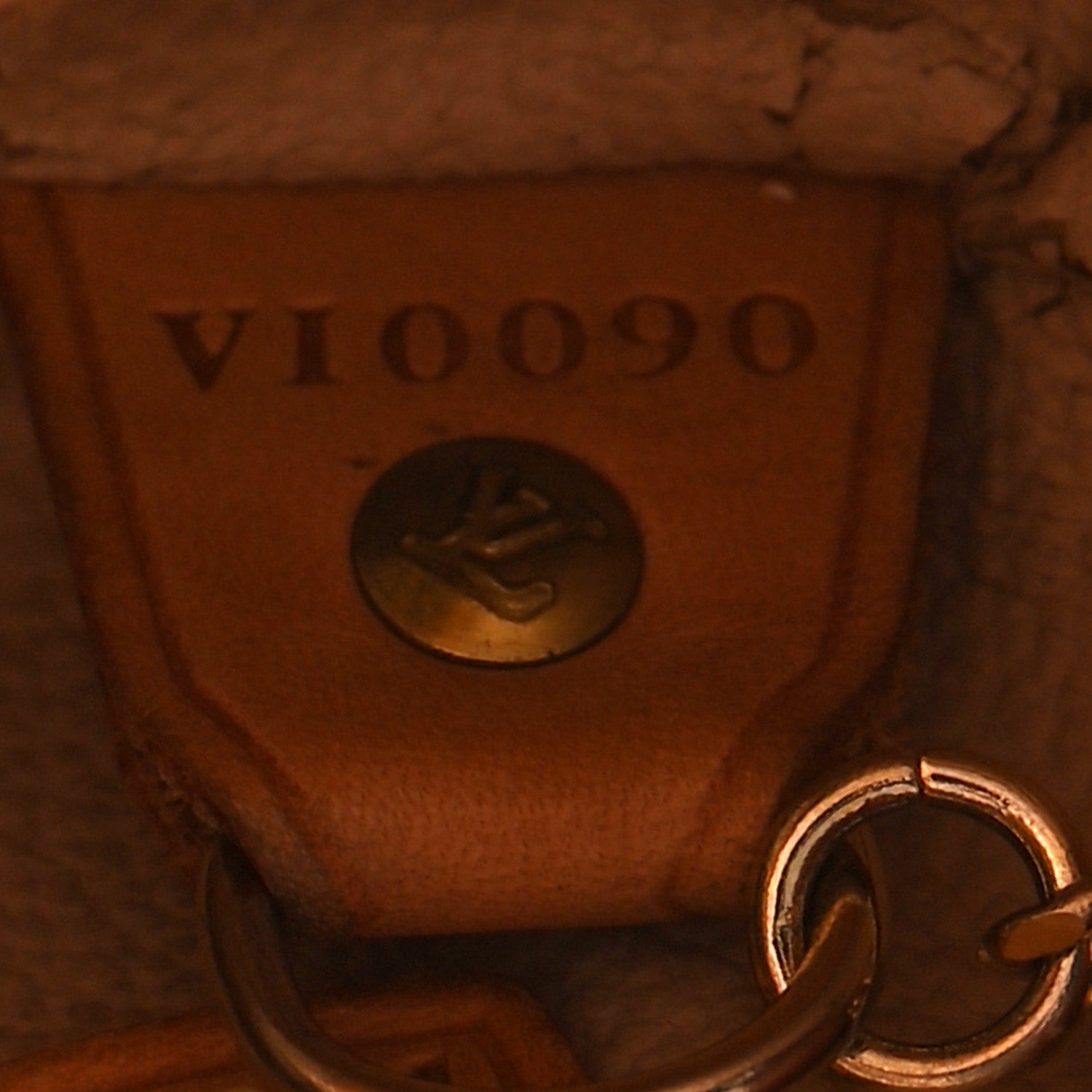 Louis Vuitton Monogram Petit Bucket 23 8 of 16