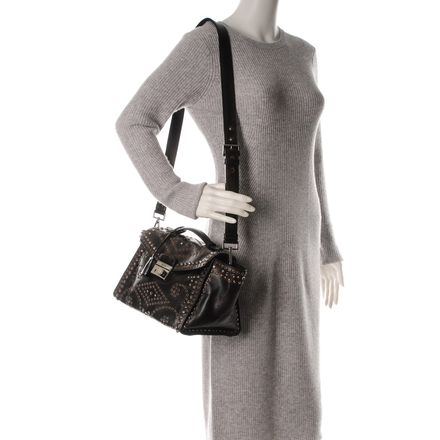 Vitello Vintage Studded Sound Twin Pocket Satchel Ebano