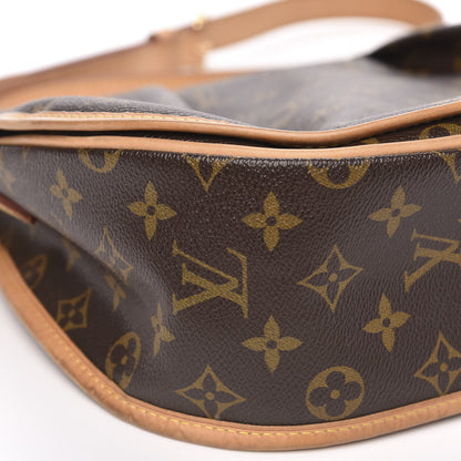 Louis Vuitton Monogram Menilmontant MM 7 of 12